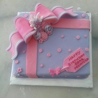 My first attempt at a Fondant Bow and Gift Box Cake - Cake by KnKBakingCo