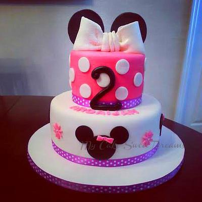 Minnie Mouse Cake  - Cake by My Cake Sweet Dreams
