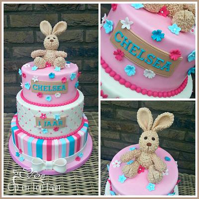 Fluffy Bunny Birthday Cake - Cake by Op en Top Taart