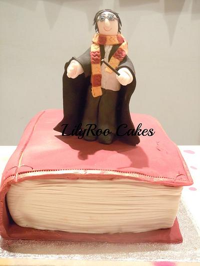 Harry Potter spell book cake - Cake by Jo Waterman