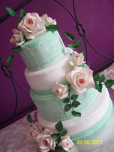 my first wedding cake  - Cake by Emanuela Cali'