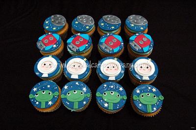 Space themed cupcakes - Cake by ladybirdcakecompany