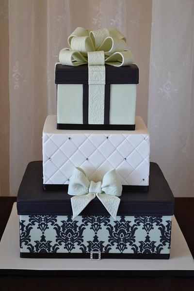Gift Box Wedding - Cake by Rosa Albanese