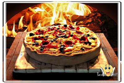 Stone baked pizza - Cake by Rosa Guerra (Tartas Oh by Rosa)