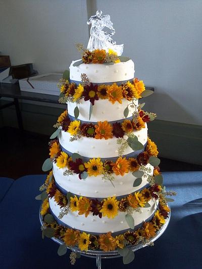 Fall flowers wedding cake - Cake by Kassie Smith