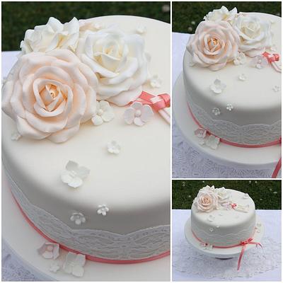Vintage roses and lace birthday cake - Cake by TiersandTiaras