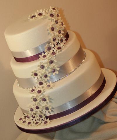 Siddall Wedding Cake - Cake by Suzanne Readman - Cakin' Faerie