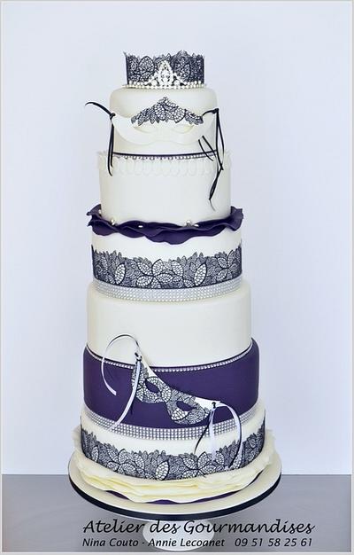 wedding cake  - Cake by Nina Couto