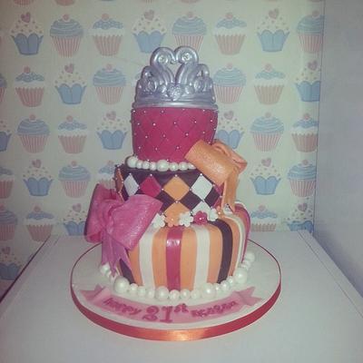 21st Glamour cake - Cake by Bert's Bakes