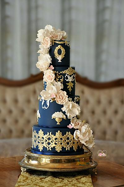 Royal & Regal  - Cake by Sumaiya Omar - The Cake Duchess 