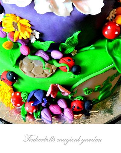 whimsical garden - Cake by annabakes