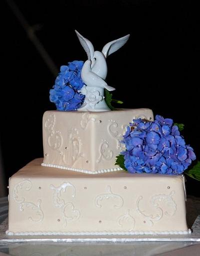 Square Wedding Cake - Cake by Karen