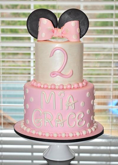 Minnie Mouse Cake - Cake by Hope Crocker
