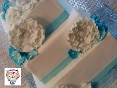 Fantasy Flower Wedding Cake - Cake by Jenny
