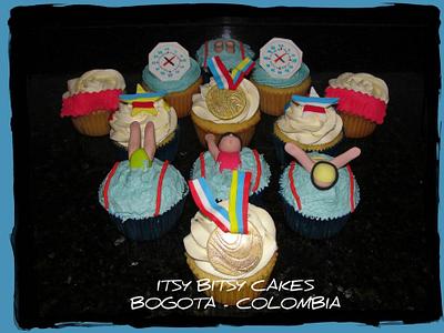 SWIMMING THEME CUPCAKES - Cake by Itsy Bitsy Cakes