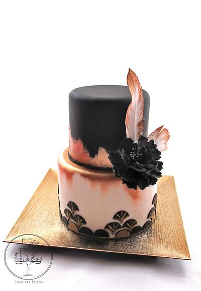 Black and gold cake - Cake by Tarte de Fleurs