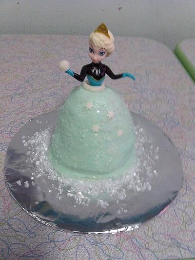 Frozen Elsa cake - Cake by sweetmema