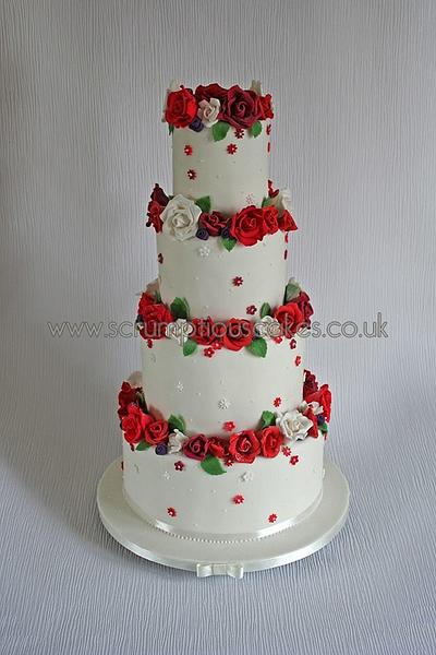 Sugar Roses in Shades of Red - Cake by Scrumptious Cakes