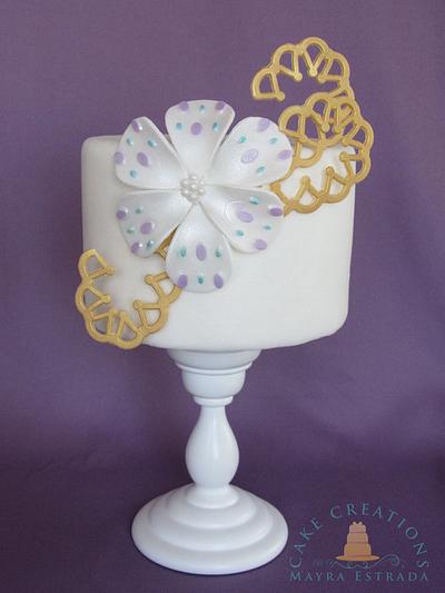 Petite Le Fleur - Cake by Cake Creations by ME - Mayra Estrada