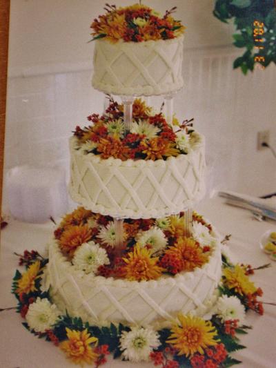 Fresh fall mums BC wedding cake - Cake by Nancys Fancys Cakes & Catering (Nancy Goolsby)