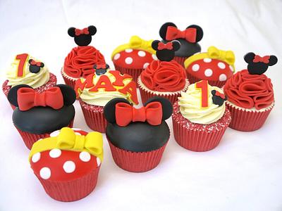 Minnie Mouse Cupcakes - Cake by Natalie King