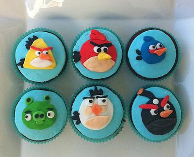 Angry Birds cupcakes - Cake by Ritsa Demetriadou