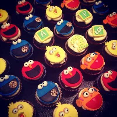 Sesame Street Cupcakes - Cake by PastaLaVistaCakes