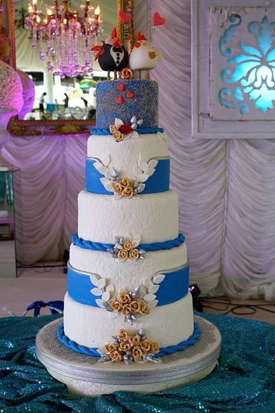 Chicken Wedding - Cake by Pia Angela Dalisay Tecson