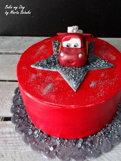 little red car - Cake by Marta Behnke