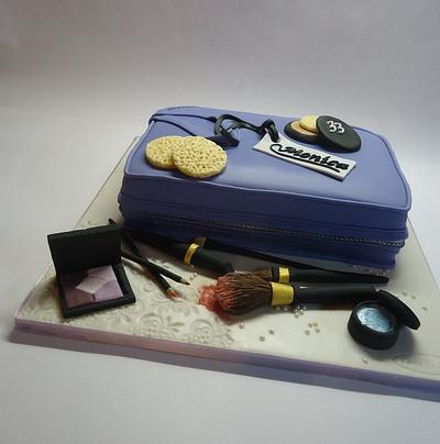 Makeup! - Cake by Diletta Contaldo