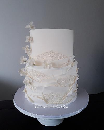 Bridal shower - Cake by Couture cakes by Olga