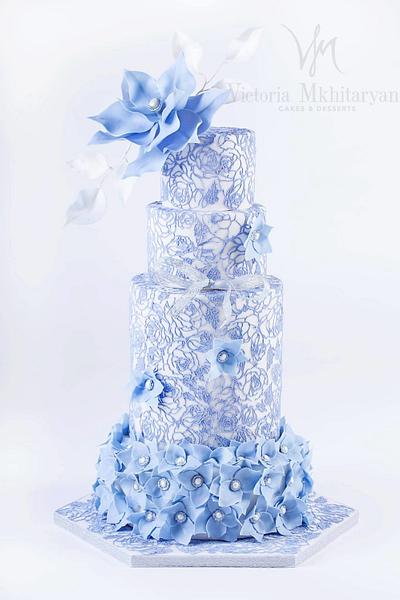 Delicate lace Wedding Cake - Cake by Art Cakes Prague