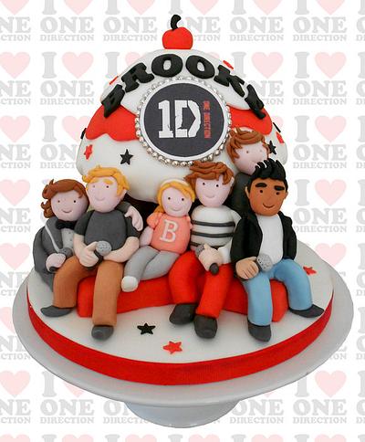 One Direction  - Cake by Bezmerelda