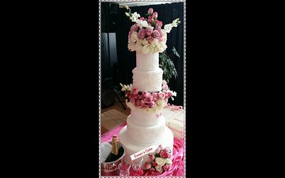 4 tiered wedding cake - Cake by susan's cakes cakes