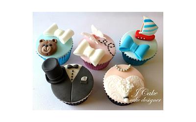 cupcakes family - Cake by JCake cake designer