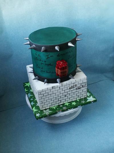 Rock Rules - Cake by Mira's cake