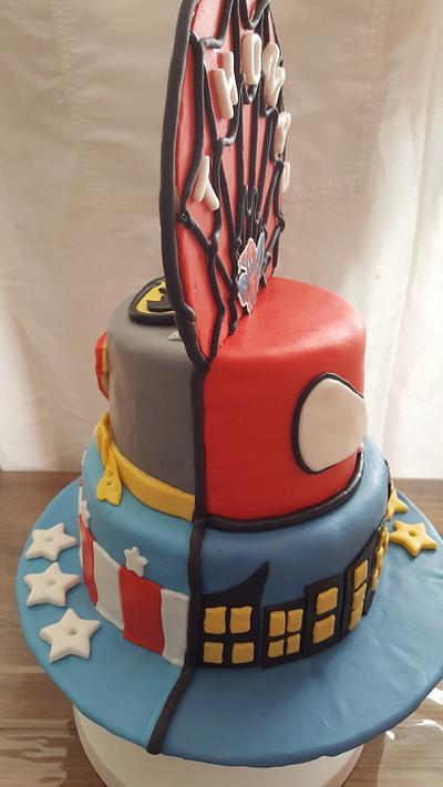 Superhero double side cake - Cake by Gebakshoekje