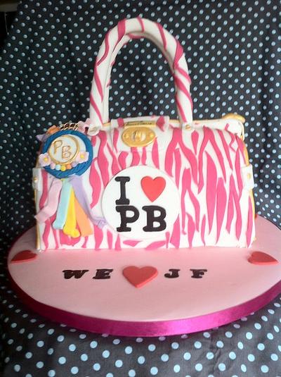 Pauls Boutique Bag - Cake by Yvonne Donald
