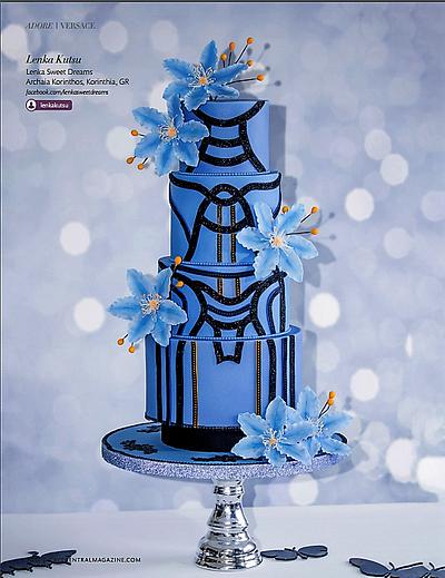 A wedding cake inspired by a Versace dress. - Cake by LenkaSweetDreams