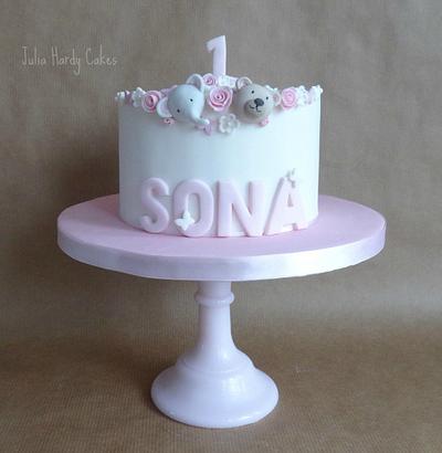 Sona - Cake by Julia Hardy