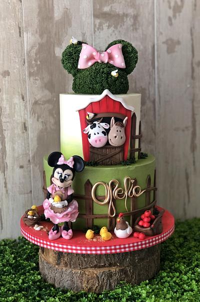 Minnie - Cake by Cristina Sbuelz