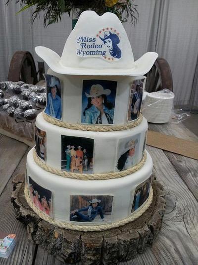 Miss Rodeo Wyoming 2013 - Cake by lizscakes