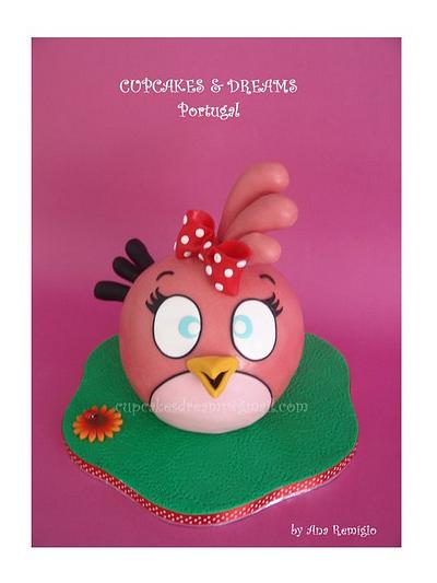 ANGRY BIRD CUTIE - Cake by Ana Remígio - CUPCAKES & DREAMS Portugal