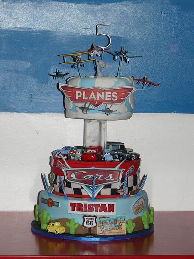 Disney Planes Vs Cars Cake  - Cake by Krazy Kupcakes 