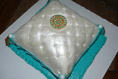 mini pillow - Cake by gail