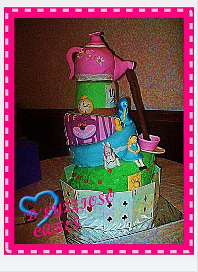 Alice in wonderland - Cake by Lezly