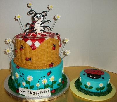 Ladybug Picnic - Cake by Tracy's Custom Cakery LLC