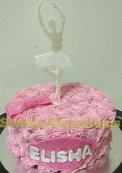 Ballerina Smash Cake - Cake by SweetsSensationsDXB