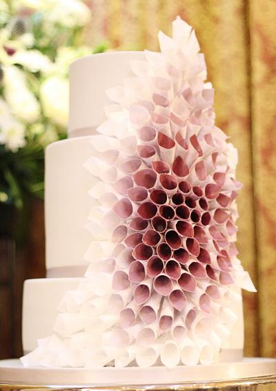 Wafer paper lily wedding cake - Cake by Little Black Cat - Kathleen BD