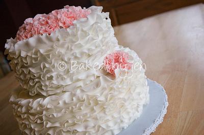 Frills & Flowers - Cake by Jen